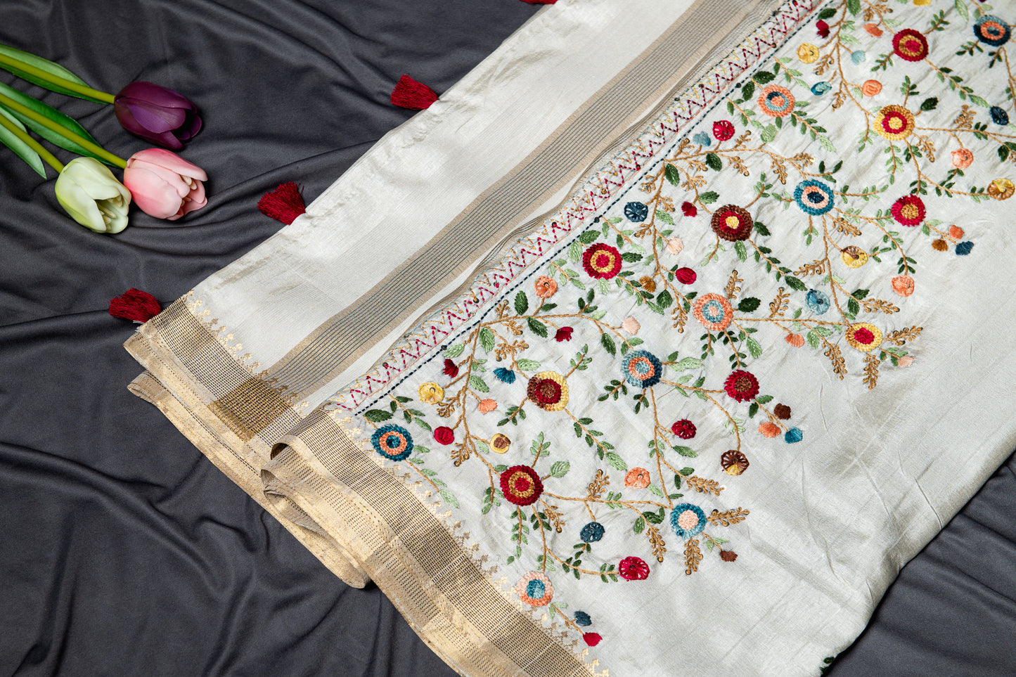 Linen silk with Frenchknot Hand embroidery