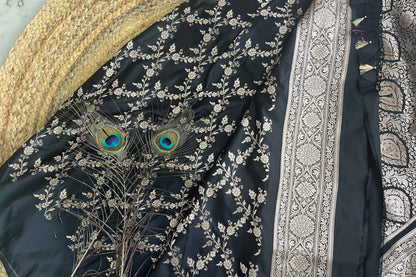 Banarasi soft mashru silk saree - Black