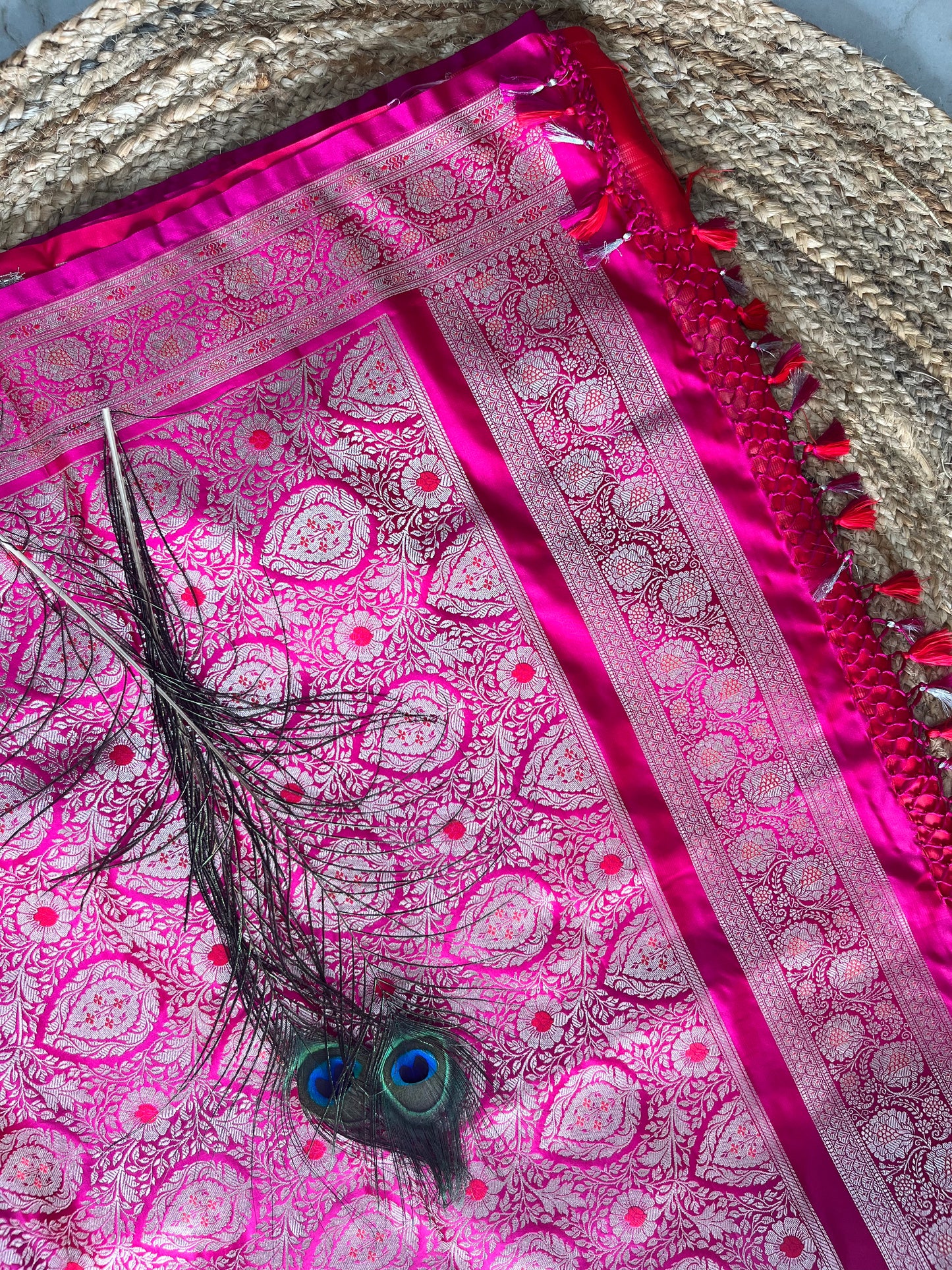 Banarasi soft mashru silk saree - Rani Pink