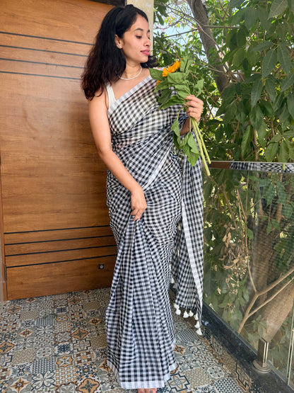 Checkmate-Gingham (Black)