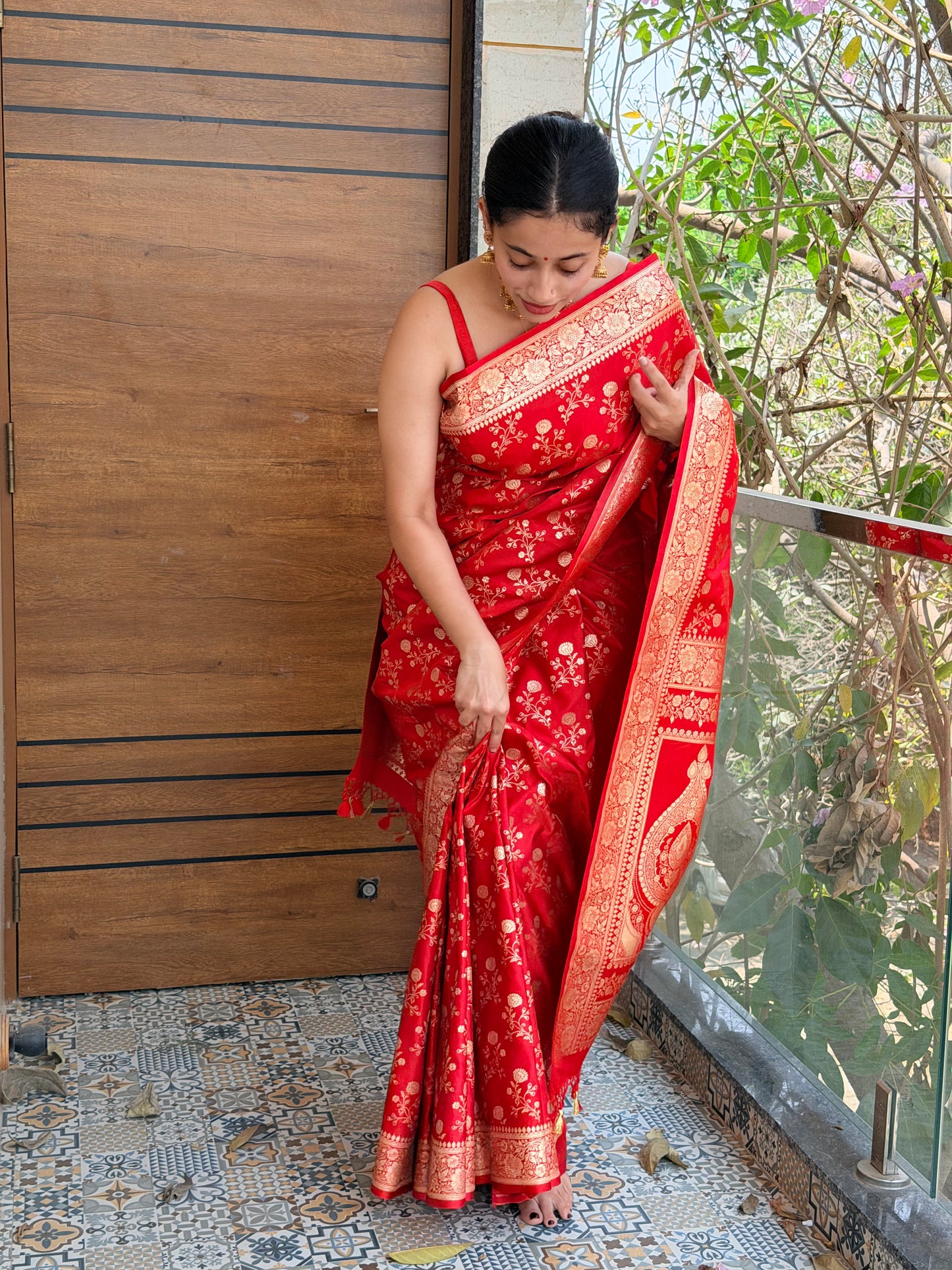 Banarasi soft kattan silk saree - Red