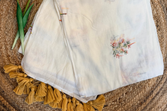 Off white - Pure Mul hand embroidery Saree