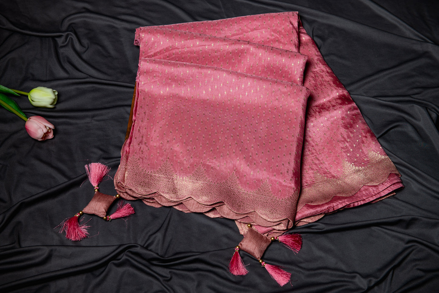 Banarasi silk mauve scallop saree