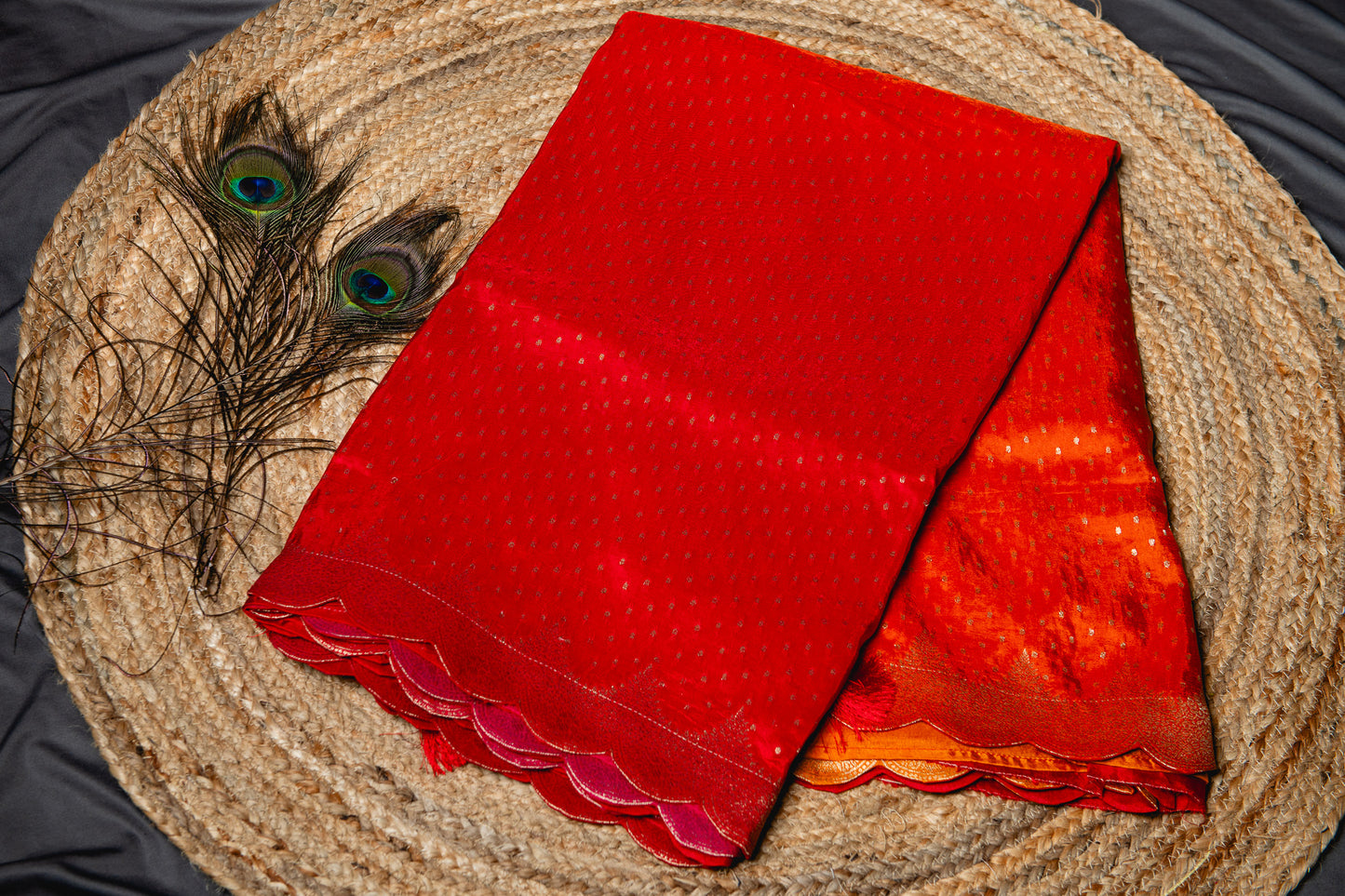 Banarasi silk ombre scallop saree