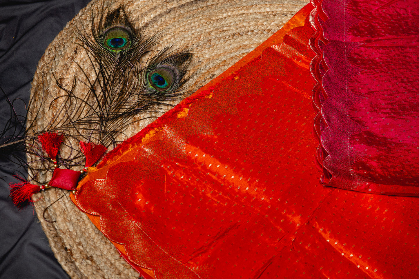 Banarasi silk ombre scallop saree