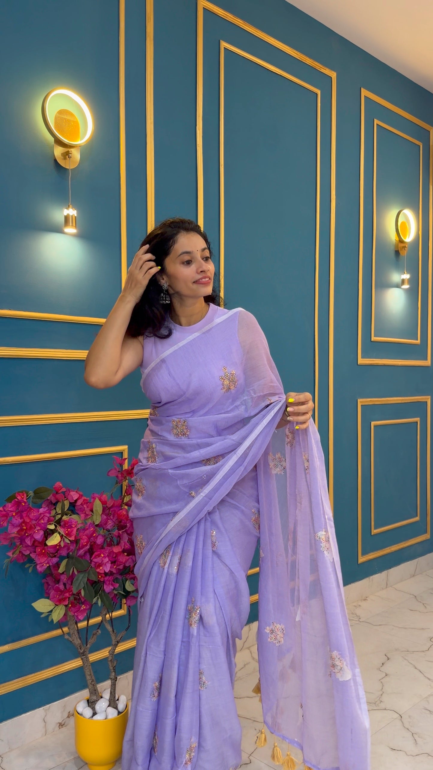 Lilac - Pure Mul hand embroidery Saree